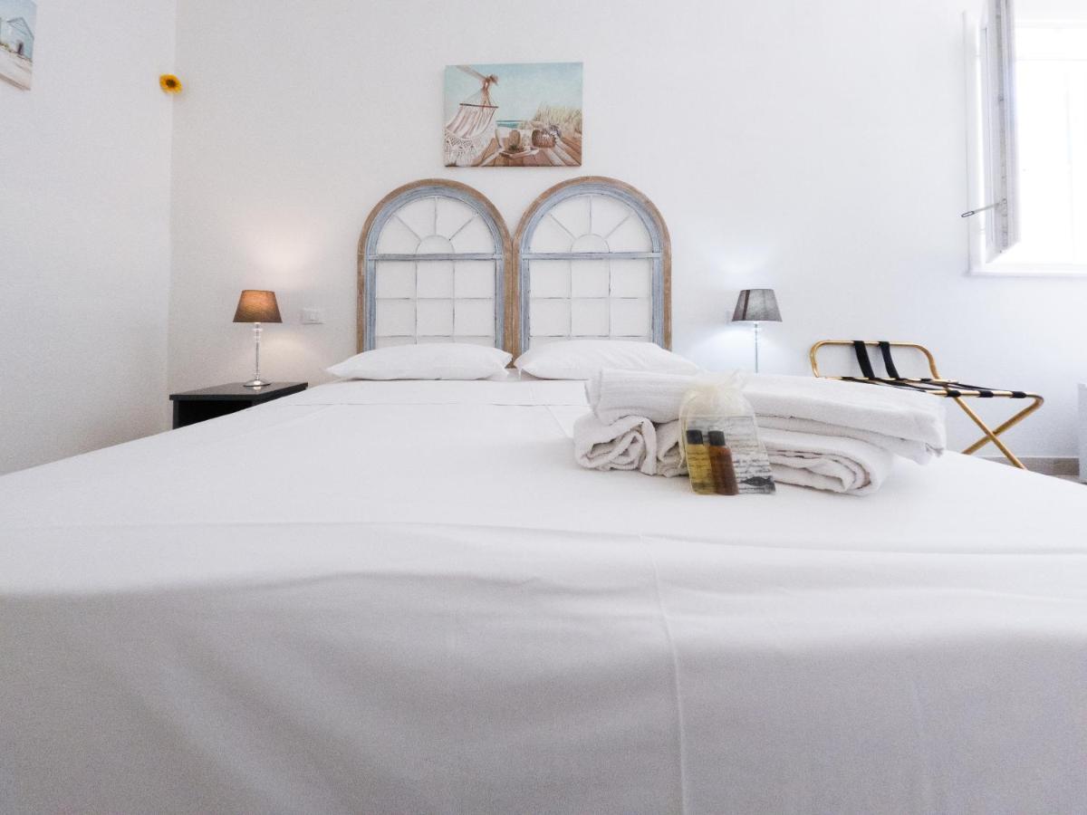 Poggiamico Guest House Фавиньяна Экстерьер фото